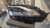 Oto Çıkma Parça / Nissan / Qashqai / Far & Stop / Sağ Ön Far / Çıkma Parça 
