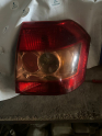 Toyota coralla 2001-2003 hp sağ far stop ucu çatlak