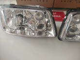 Oto Çıkma Parça / Volkswagen / Bora / Far & Stop / Sağ Ön Far / Çıkma Parça 