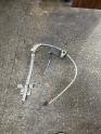 R9 Ön Cam Krikosu Sağ Elektrikli 7702255897