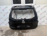 Nissan x-trail arka bagaj kapağı (az kusurlu)