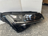 Oto Çıkma Parça / Skoda / Superb / Far & Stop / Sağ Ön Far / Çıkma Parça 