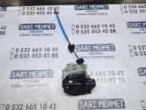 Oto Çıkma Parça / Audi / A4 / Kaporta & Karoser / Kapı Kilidi / Çıkma Parça 