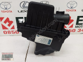 Oto Çıkma Parça / Toyota / C-HR Hybrid / Filtre / Hava Filtresi Kazanı / Sıfır Parça 