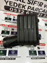 Oto Çıkma Parça / Volkswagen / Passat / Filtre / Hava Filtresi Kutusu / Çıkma Parça 
