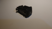 Oto Çıkma Parça / Volkswagen / Bora / Oto Cam / Cam Düğmesi / Çıkma Parça 