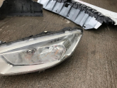 Oto Çıkma Parça / Ford / Tourneo Courier / Far & Stop / Sol Ön Far / Çıkma Parça 