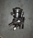 Oto Çıkma Parça / Toyota / Hilux / Direksiyon / Direksiyon Pompası / Çıkma Parça 