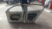 Oto Çıkma Parça / Ford / Focus / Kaporta & Karoser / Sağ Ön Kapı / Çıkma Parça 