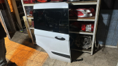 Oto Çıkma Parça / Ford / Tourneo Courier / Kaporta & Karoser / Sağ Sürgülü Kapı / Çıkma Parça 