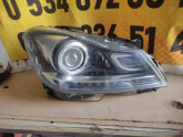 Mercedes C Serisi Sağ Ön Far A2048203639 - Oto Çıkma Parçala
