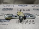 Oto Çıkma Parça / Ford / Focus / Oto Cam / Cam Krikosu / Çıkma Parça 