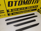 Oto Çıkma Parça / Renault / Clio / Kaporta & Karoser / Kapı Çıtası / Çıkma Parça 