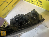Oto Çıkma Parça / Renault / Megane / Far & Stop / Sağ Ön Far / Çıkma Parça 