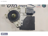 Oto Çıkma Parça / Mercedes / 200 / Oto Cam / Cam Motoru / Çıkma Parça 