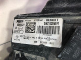 Oto Çıkma Parça / Renault / Megane / Far & Stop / Sağ Ön Far / Çıkma Parça 