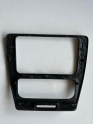 Oto Çıkma Parça / Volkswagen / Jetta / Teyp / Teyp Çerçevesi / Çıkma Parça 