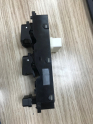 Oto Çıkma Parça / Hyundai / i20 / Oto Cam / Cam Düğmesi / Sıfır Parça 