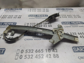 Oto Çıkma Parça / Toyota / Corolla / Oto Cam / Cam Krikosu / Çıkma Parça 