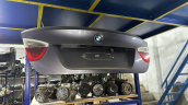BMW 3 SERİSİ E90 ARKA BAGAJ KAPAĞI DOLU MG OTO