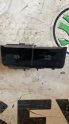 Oto Çıkma Parça / Volkswagen / Golf / Elektrik / Dörtlü Flaşör Düğmesi / Çıkma Parça 