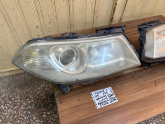 Oto Çıkma Parça / Renault / Megane / Far & Stop / Sol Ön Far / Çıkma Parça 