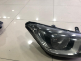Oto Çıkma Parça / Hyundai / i20 / Far & Stop / Sağ Ön Far / Çıkma Parça 