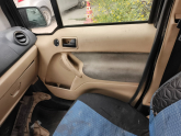 Ford transit connect sağ ön kapı döşemesi