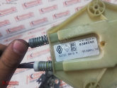 Oto Çıkma Parça / Renault / Megane / Oto Cam / Cam Krikosu / Çıkma Parça 