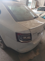 SKODA OCTAVIA dolu arka