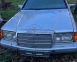Mercedes 190 E komple önden parçaları çıkma orijinal