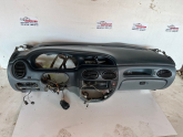 Oto Çıkma Parça / Renault / Megane / Göğüslük & Torpido / Komple Torpido / Çıkma Parça 