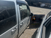 Oto Çıkma Parça / Ford / Tourneo Connect / Kaporta & Karoser / Sağ Ön Kapı / Çıkma Parça 