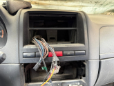 Oto Çıkma Parça / Fiat / 500 / Elektrik / Dörtlü Flaşör Düğmesi / Çıkma Parça 