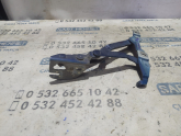 Oto Çıkma Parça / Volkswagen / Passat / Kaporta & Karoser / Bagaj Menteşesi / Çıkma Parça 