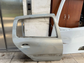 Oto Çıkma Parça / Renault / Clio / Kaporta & Karoser / Sağ Arka Kapı / Çıkma Parça 