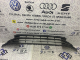 Oto Çıkma Parça / Volkswagen / Passat / Tampon / Tampon Izgarası / Sıfır Parça 