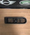 8L0807490 AUDİ Q3 SAĞ SİS ÇERÇEVESİ  SİSSİZ