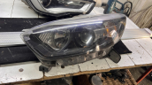 Oto Çıkma Parça / Renault / Captur / Far & Stop / Sağ Ön Far / Çıkma Parça 