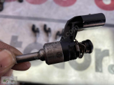 Oto Çıkma Parça / Volkswagen / Golf / Motor / Enjektör / Çıkma Parça 