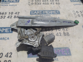 Oto Çıkma Parça / Toyota / Auris / Oto Cam / Cam Krikosu / Çıkma Parça 
