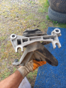 Oto Çıkma Parça / Renault / Scenic / Motor / Bağlantı Braketi / Çıkma Parça 