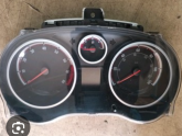 1303304 Opel Corsa d 1.2 benzinli kilometre saati gösterge panel