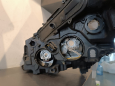 Oto Çıkma Parça / Peugeot / 208 / Far & Stop / Sağ Ön Far / Çıkma Parça 