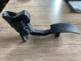 Oto Çıkma Parça / Mitsubishi / Canter / Koltuk & Döşeme / Pedal / Çıkma Parça 