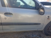 Oto Çıkma Parça / Renault / Clio / Kaporta & Karoser / Sağ Ön Kapı / Çıkma Parça 