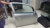 Oto Çıkma Parça / Opel / Corsa / Kaporta & Karoser / Sağ Ön Kapı / Çıkma Parça 