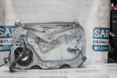 Oto Çıkma Parça / Ford / Focus / Oto Cam / Cam Krikosu / Çıkma Parça 