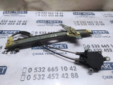 Oto Çıkma Parça / Toyota / Corolla / Oto Cam / Cam Krikosu / Çıkma Parça 
