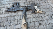 Oto Çıkma Parça / Toyota / Corolla / Alt Takım / Travers / Çıkma Parça 